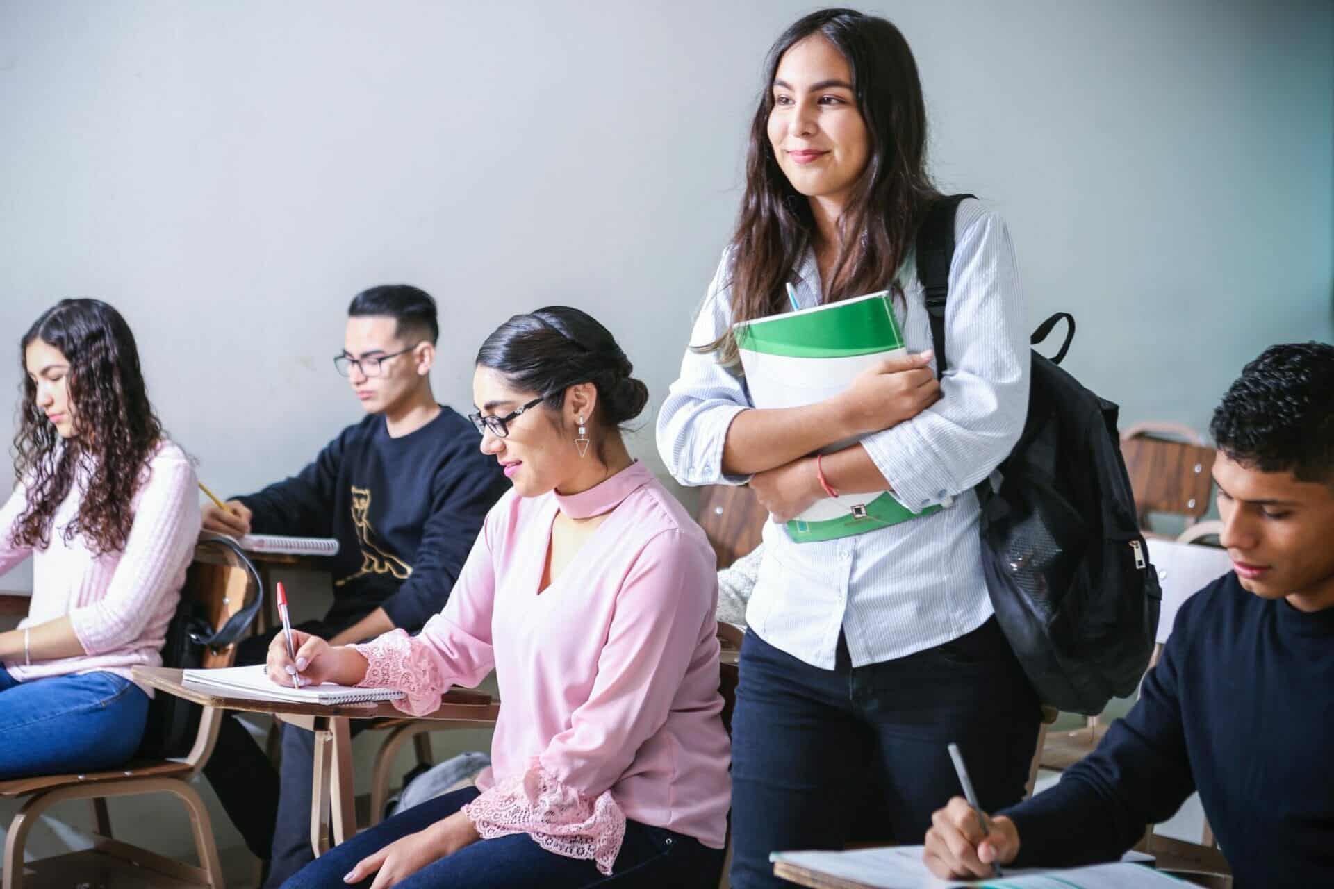 enquête insertion après une école de commerce