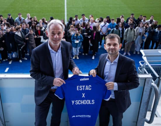 ESTAC Y SCHOOLS