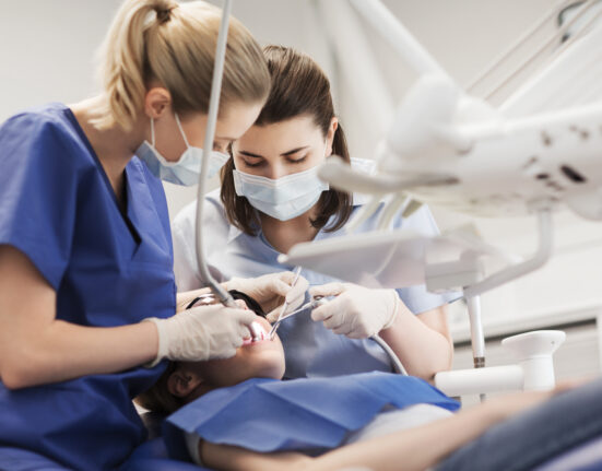 dentiste salaire