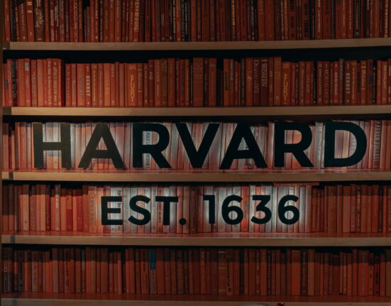 enquête Harvard admissions