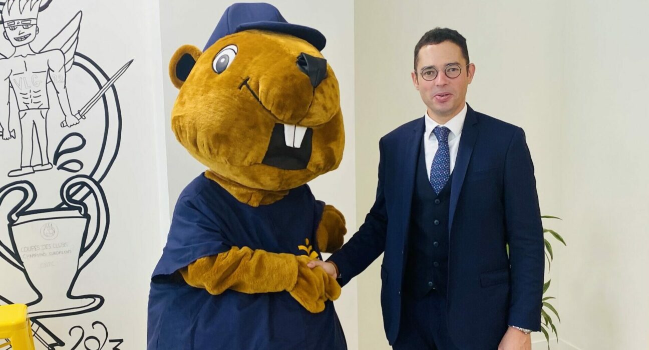 esc pau eklore school of management